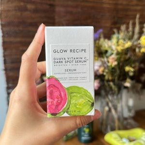 GLOW RECIPE GUAVA VITAMIN C DARK SPOT SERUM